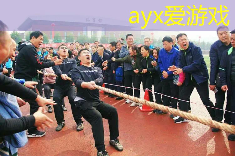 单杠动作全解析：让你熟悉单杠世界的每个精彩细节！